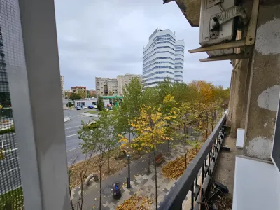 inchiriere apartament Sector 3 Bucuresti vedere stradala din balcon